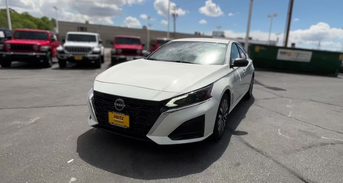 Thumbnail: 2025 Nissan Altima - 1