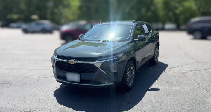 Thumbnail: 2025 Chevrolet Trax - 1