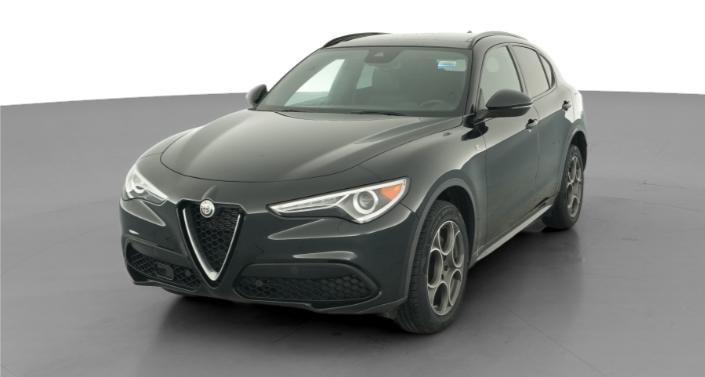 Thumbnail: 2023 Alfa Romeo Stelvio - 1