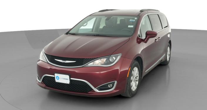 Thumbnail: 2017 Chrysler Pacifica - 1