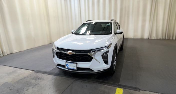 Thumbnail: 2025 Chevrolet Trax - 1