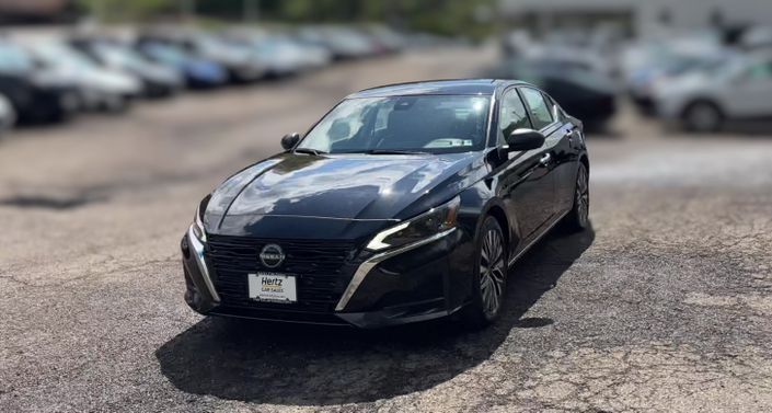 Thumbnail: 2025 Nissan Altima - 1