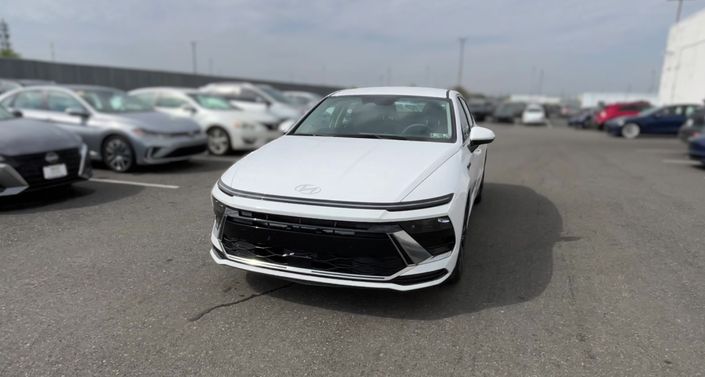 Thumbnail: 2025 Hyundai Sonata - 1