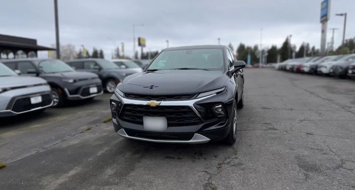 Thumbnail: 2025 Chevrolet Blazer - 1