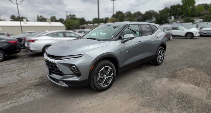 Thumbnail: 2025 Chevrolet Blazer - 1