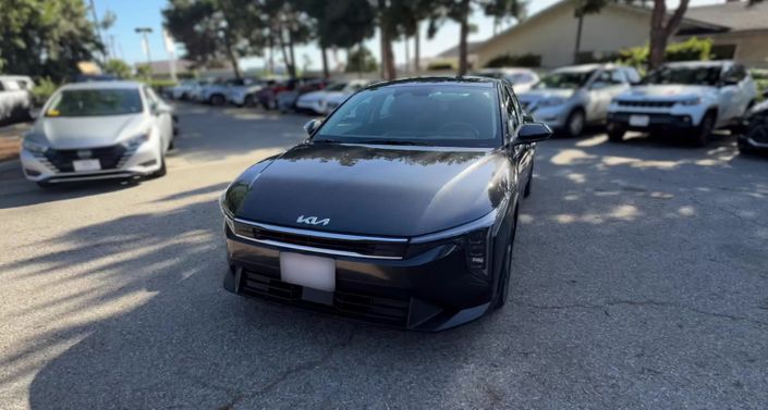 Thumbnail: 2025 Kia K4 - 1