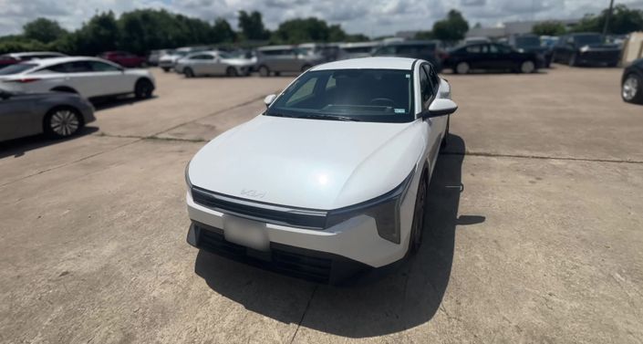 Thumbnail: 2025 Kia K4 - 1