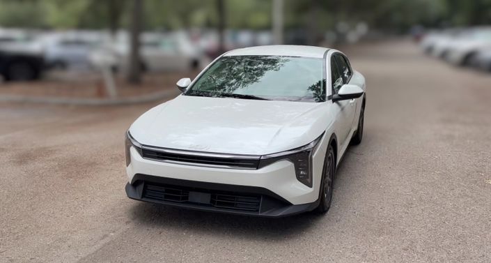 Thumbnail: 2025 Kia K4 - 1
