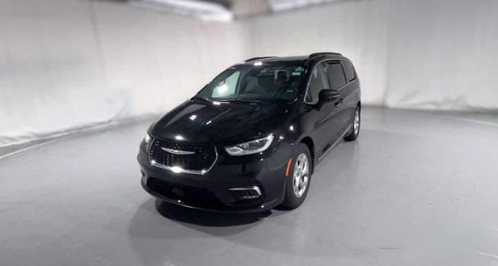 Thumbnail: 2023 Chrysler Pacifica - 1