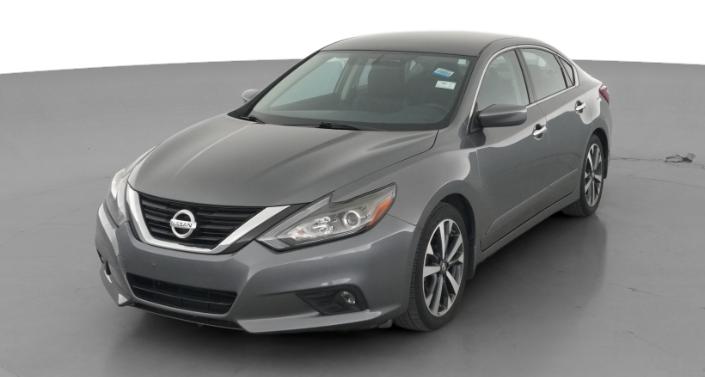 Thumbnail: 2017 Nissan Altima - 1