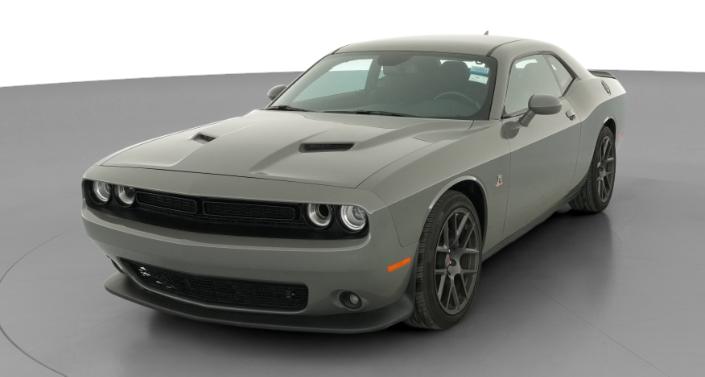 Thumbnail: 2017 Dodge Challenger - 1