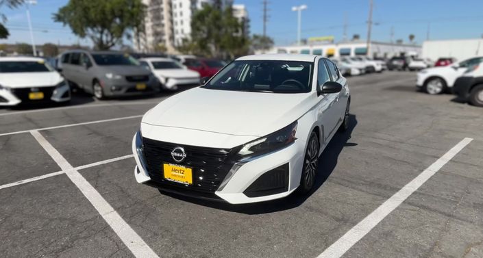 Thumbnail: 2025 Nissan Altima - 1