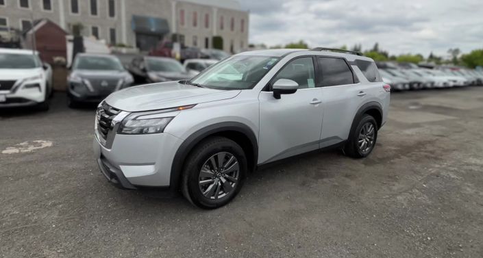 Thumbnail: 2025 Nissan Pathfinder - 1