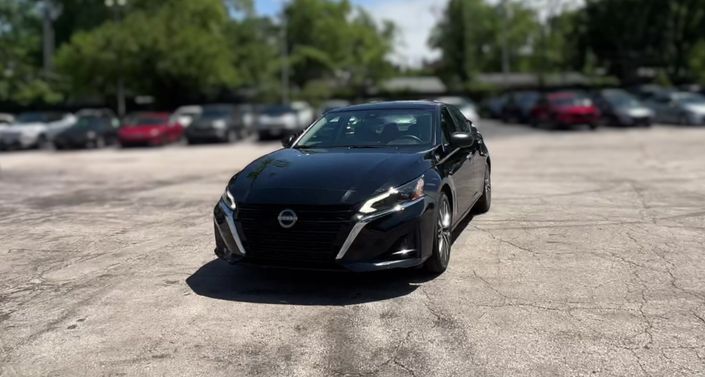 Thumbnail: 2025 Nissan Altima - 1