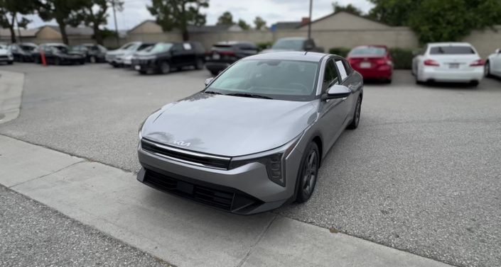 Thumbnail: 2025 Kia K4 - 1