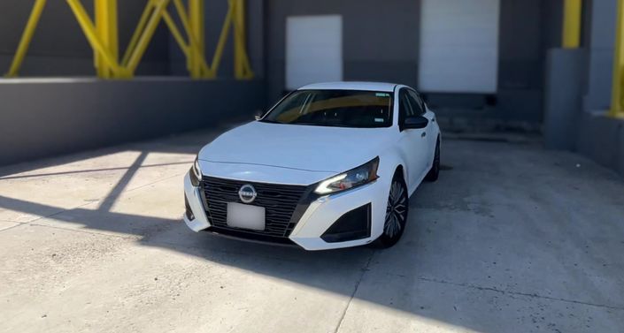 Thumbnail: 2025 Nissan Altima - 1
