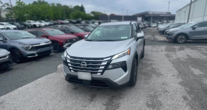 Thumbnail: 2025 Nissan Rogue - 1