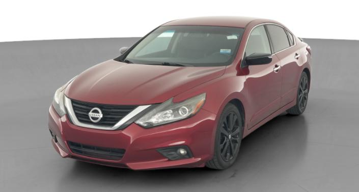 Thumbnail: 2017 Nissan Altima - 1