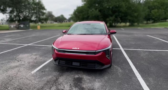 Thumbnail: 2025 Kia K4 - 1