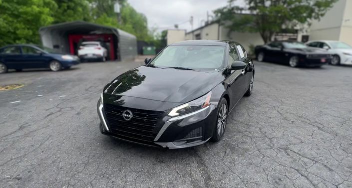 Thumbnail: 2025 Nissan Altima - 1