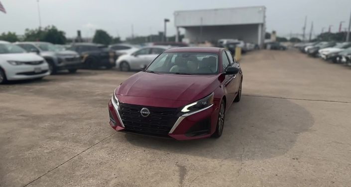 Thumbnail: 2025 Nissan Altima - 1