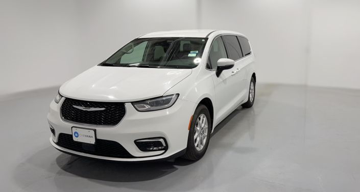 Thumbnail: 2023 Chrysler Pacifica - 1