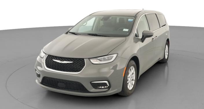 Thumbnail: 2023 Chrysler Pacifica - 1