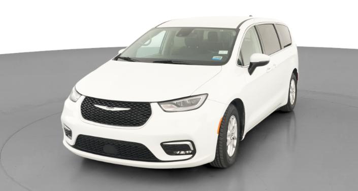 Thumbnail: 2023 Chrysler Pacifica - 1