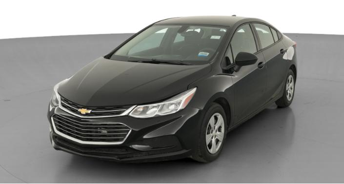 Thumbnail: 2018 Chevrolet Cruze - 1