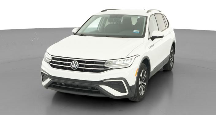 Thumbnail: 2023 Volkswagen Tiguan - 1