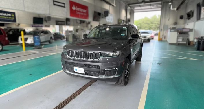 Thumbnail: 2023 Jeep Grand Cherokee L - 1