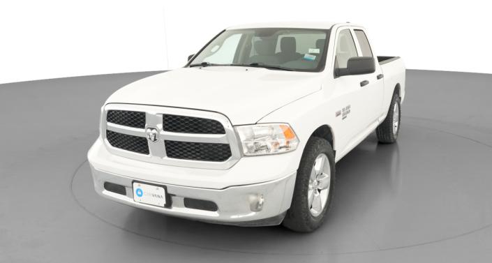 Thumbnail: 2019 RAM 1500 Classic - 1