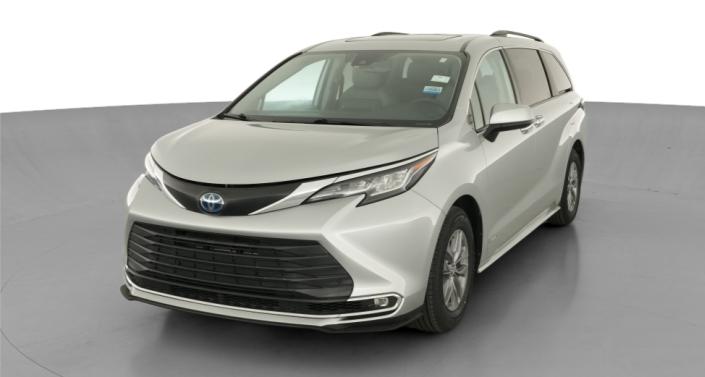 Thumbnail: 2021 Toyota Sienna - 1