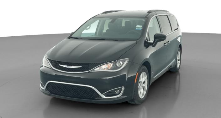Thumbnail: 2017 Chrysler Pacifica - 1