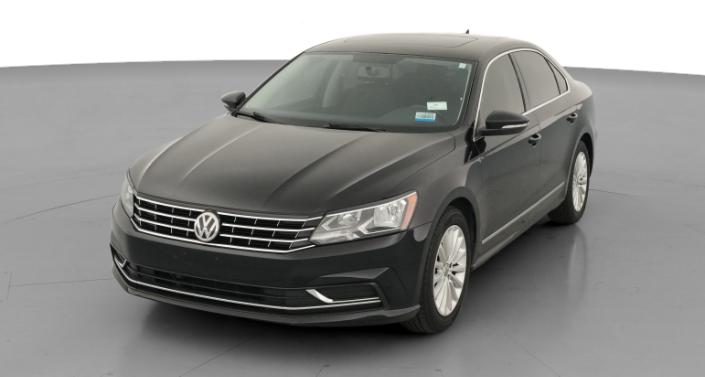 Thumbnail: 2016 Volkswagen Passat - 1