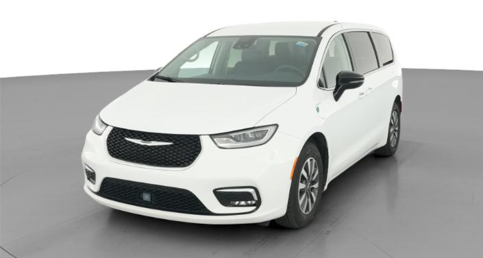 Thumbnail: 2024 Chrysler Pacifica - 1