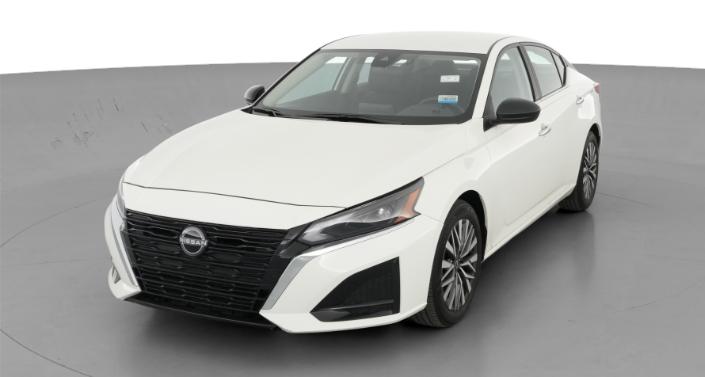 Thumbnail: 2025 Nissan Altima - 1