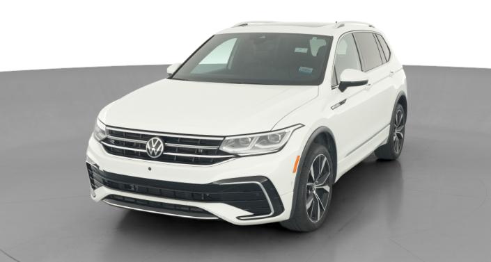 Thumbnail: 2022 Volkswagen Tiguan - 1