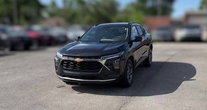 Thumbnail: 2025 Chevrolet Trax - 1
