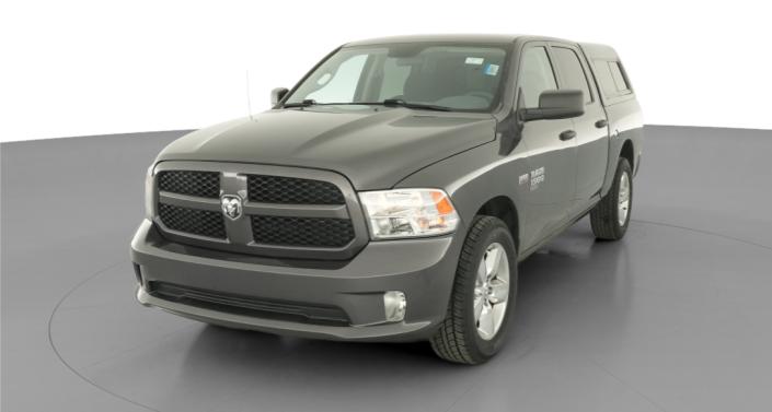 Thumbnail: 2019 RAM 1500 Classic - 1