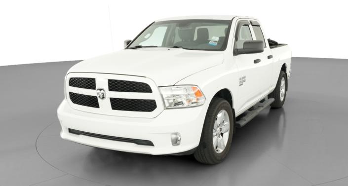 Thumbnail: 2019 RAM 1500 Classic - 1