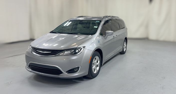 Thumbnail: 2018 Chrysler Pacifica - 1