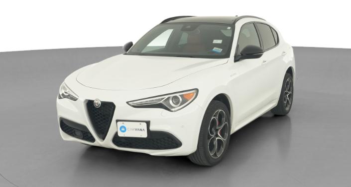 Thumbnail: 2023 Alfa Romeo Stelvio - 1