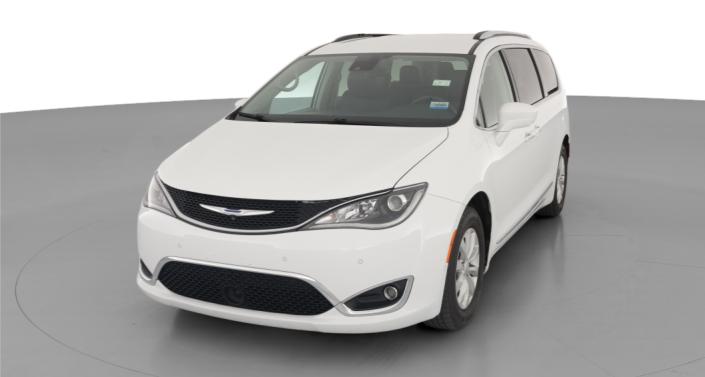 Thumbnail: 2018 Chrysler Pacifica - 1