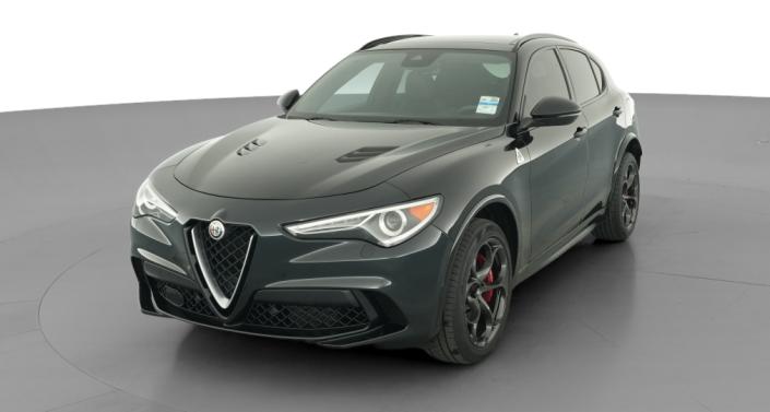Thumbnail: 2019 Alfa Romeo Stelvio - 1