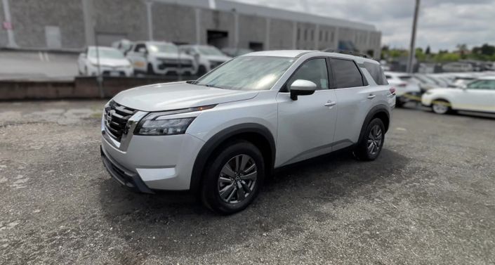 Thumbnail: 2025 Nissan Pathfinder - 1