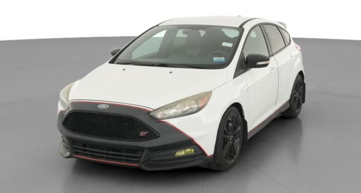 Thumbnail: 2015 Ford Focus - 1