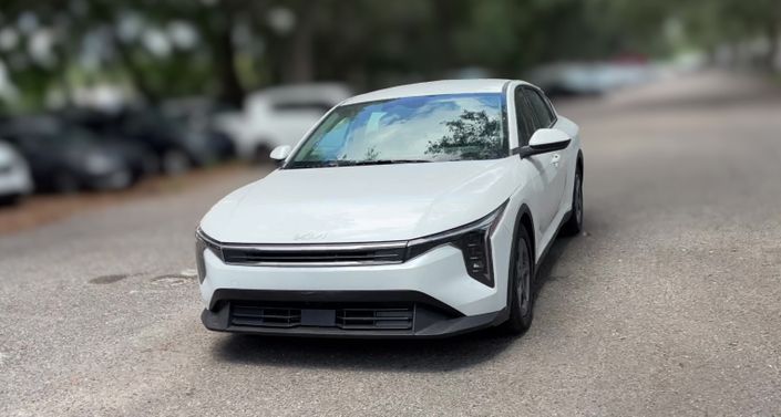 Thumbnail: 2025 Kia K4 - 1