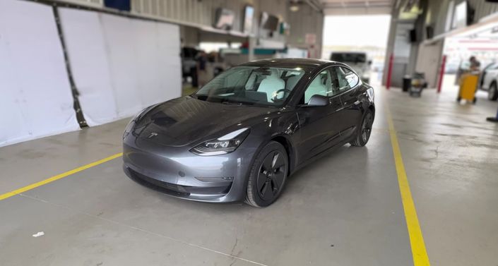 Thumbnail: 2023 Tesla Model 3 - 1