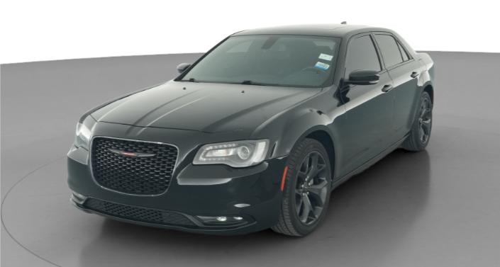 Thumbnail: 2022 Chrysler 300 - 1